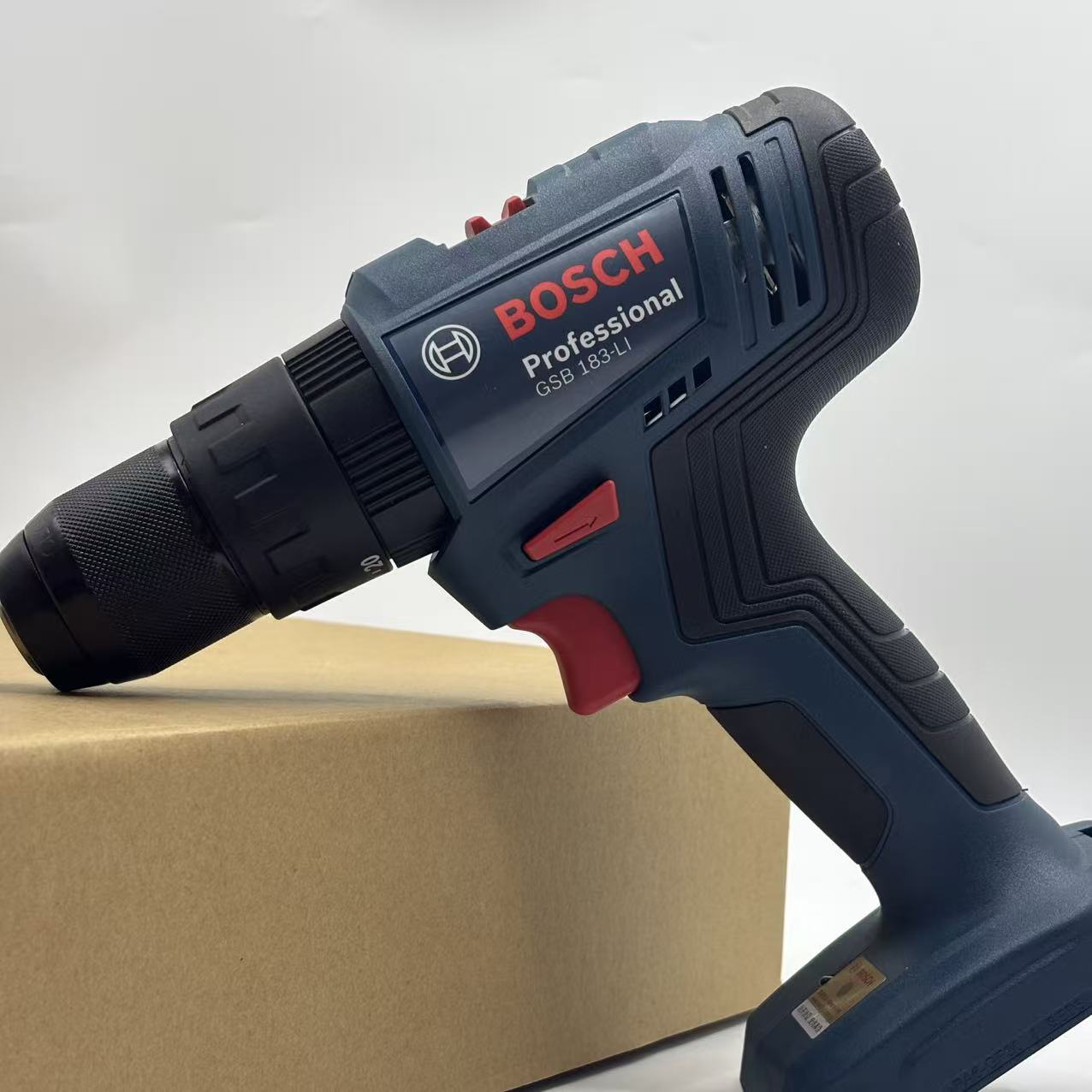 ボッシュ GSB 183-LI 18V ブラシレスインパクト - Brushless Cordless Electric Drill 18V のレビューと価格